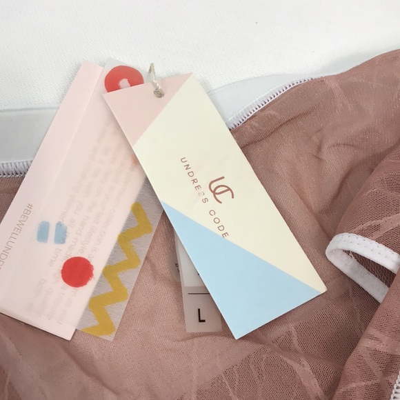 NWT UNDRESS CODE Walking In Clouds Panties - Picture 7 of 11